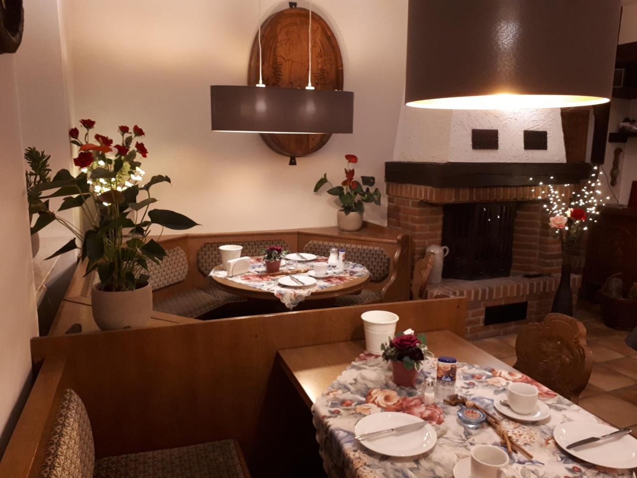 Pension Elisabeth Cochem Esterno foto